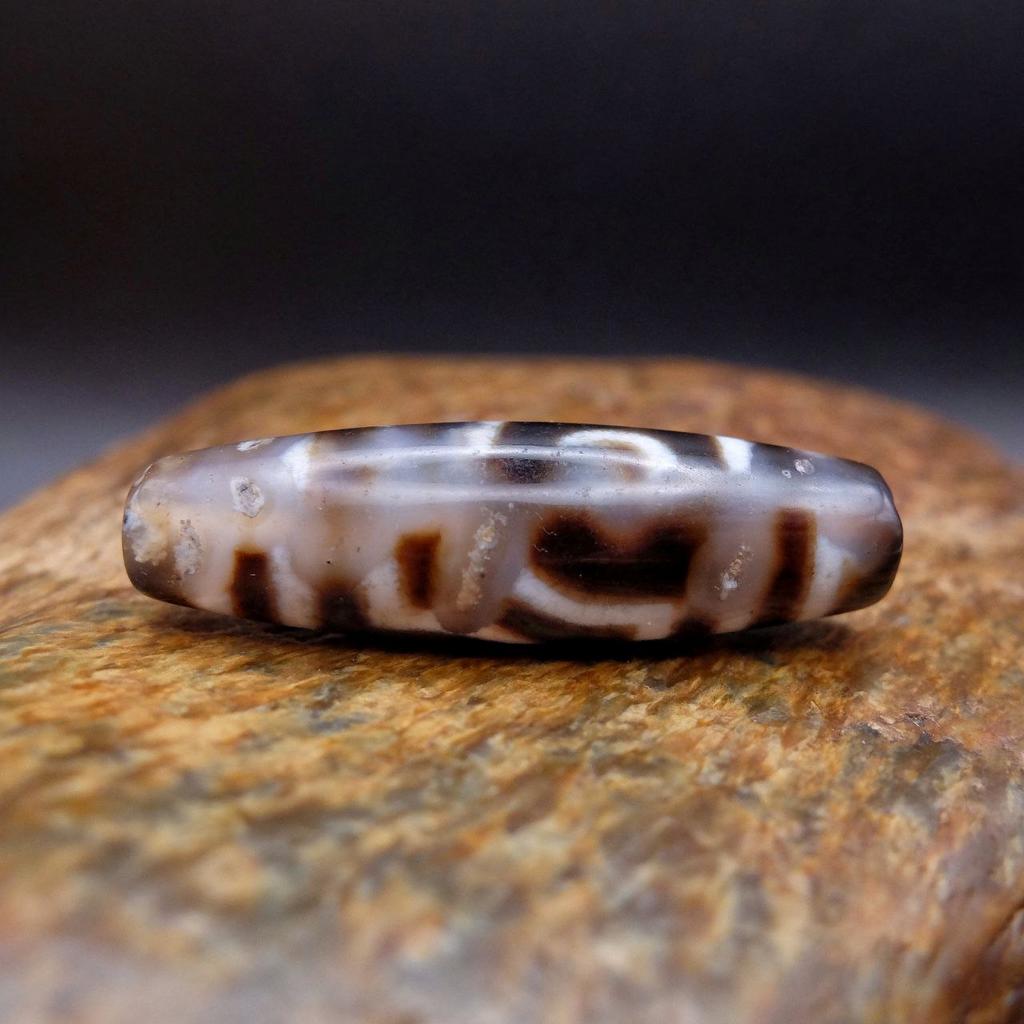 Бусина Дзи 2 глаза N°82