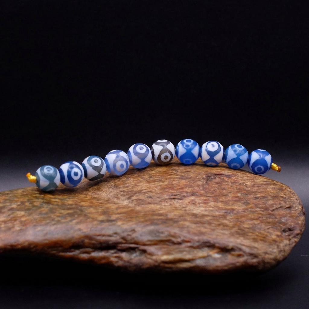 Набор бусин Дзи 3 глаза (синие) 10 мм