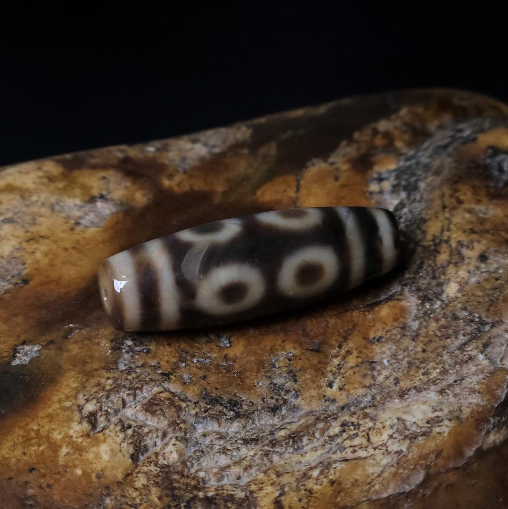 Бусина Дзи 8 глаз N°20