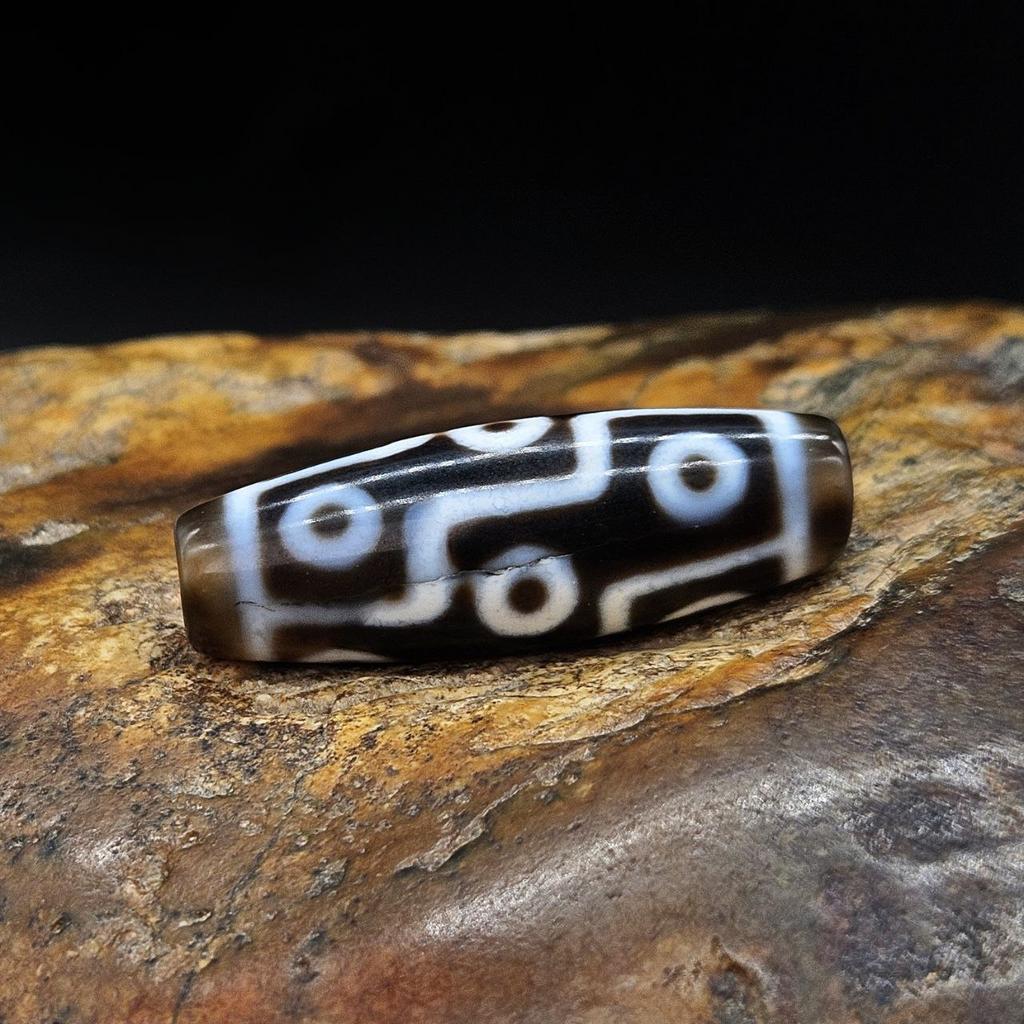 Бусина Дзи 9 глаз N°57