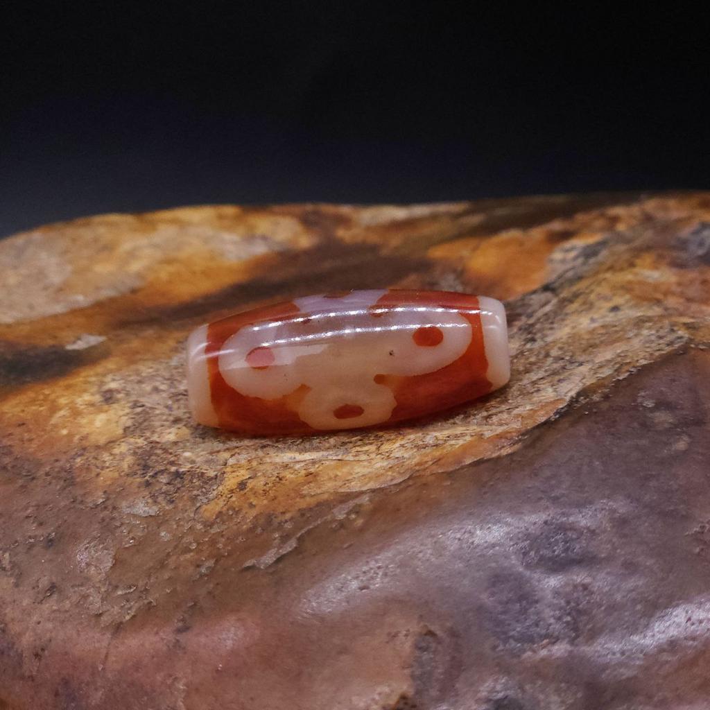 Бусина Дзи Гаруда и молния N°28