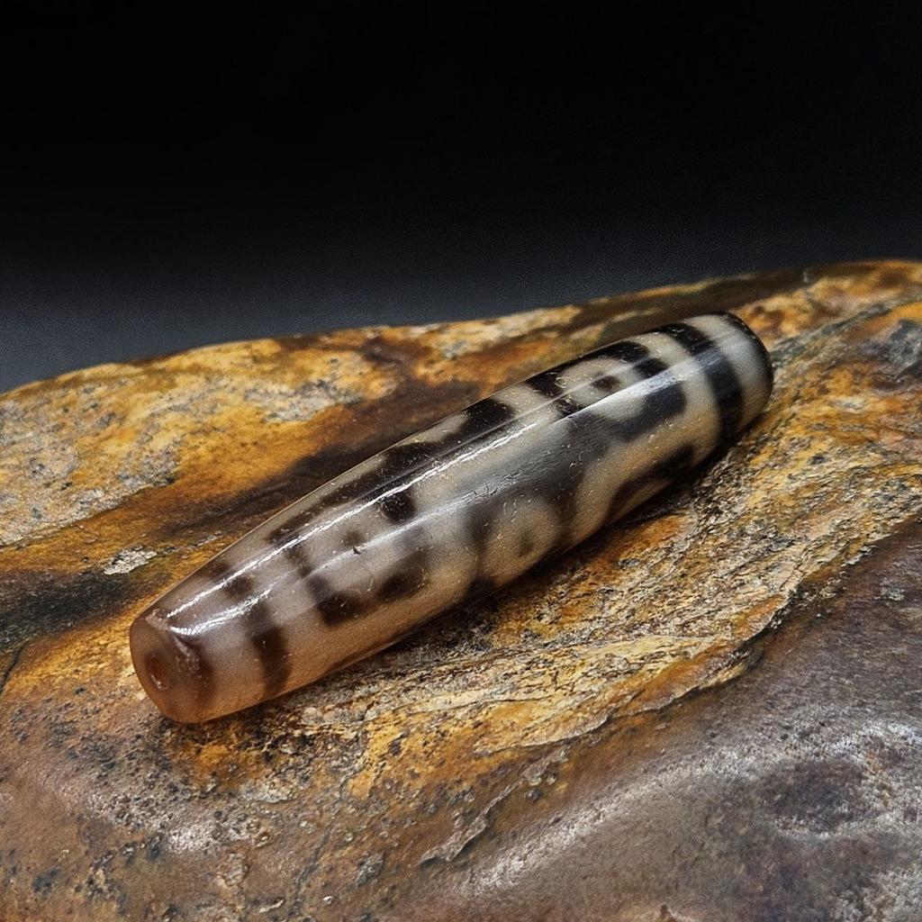 Бусина Дзи 9 глаз N°58