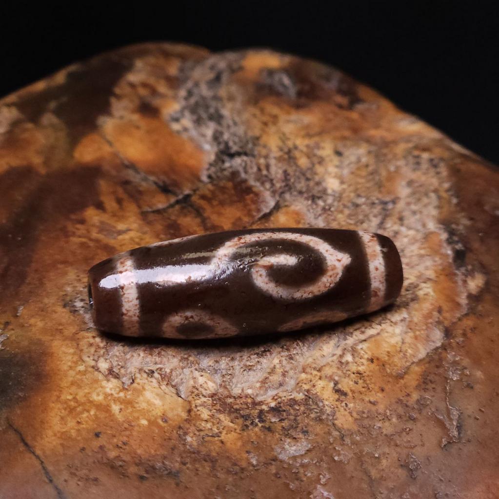 Бусина Дзи Золотой Ключ и 4 глаза