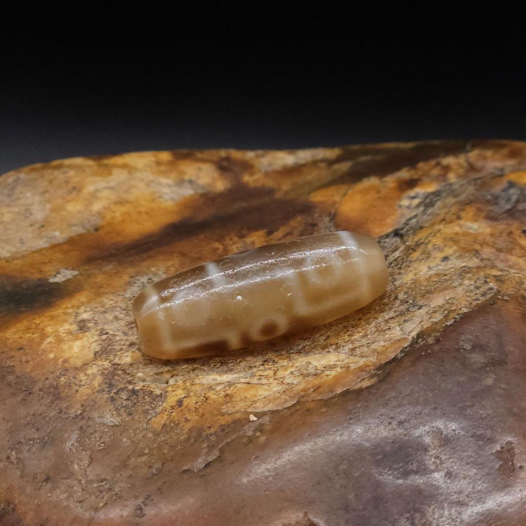 Бусина Дзи 9 глаз N°62