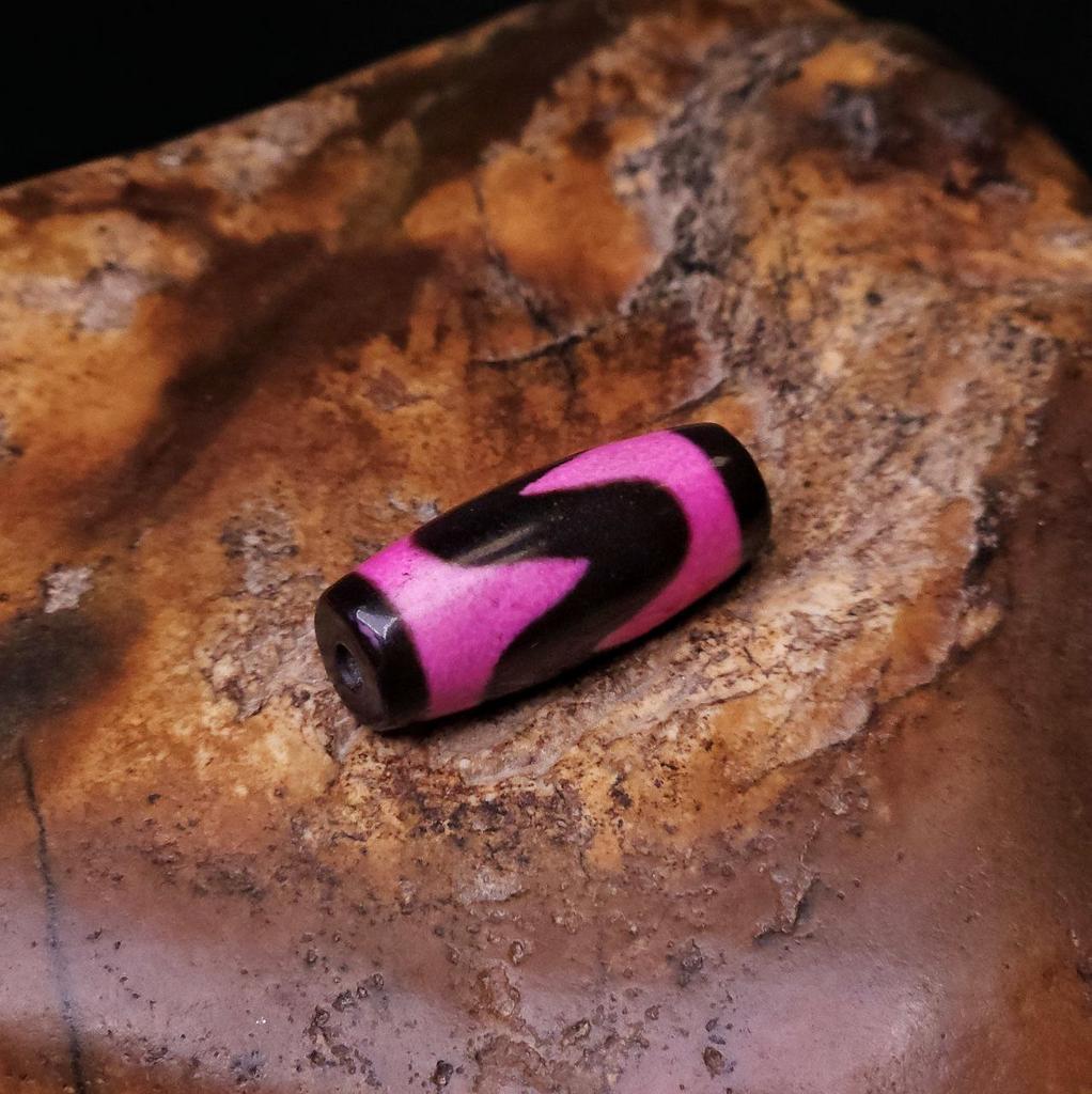 Бусина Дзи Зубы Тигра N°50