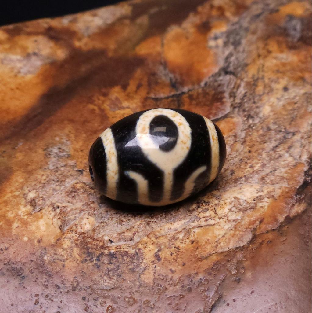 Бусина Дзи Большой Человек N°20