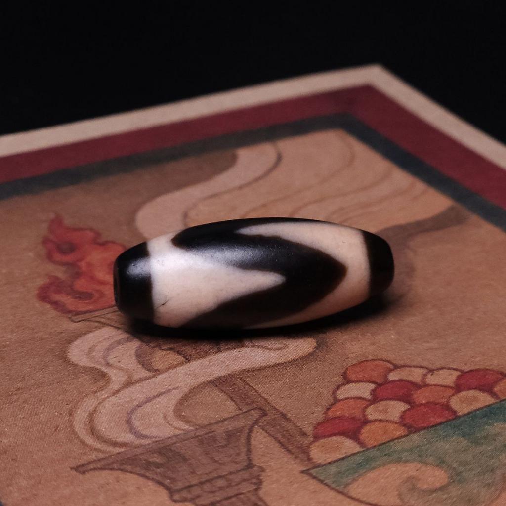 Бусина Дзи Зубы Тигра N°51