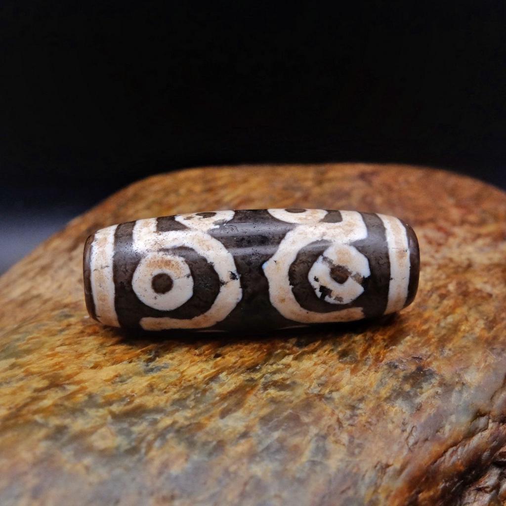 Бусина Дзи 8 глаз N°28