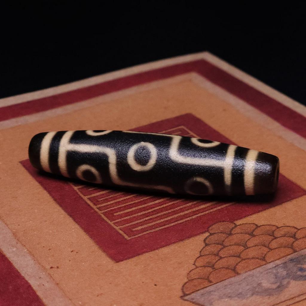 Бусина Дзи 9 глаз N°68