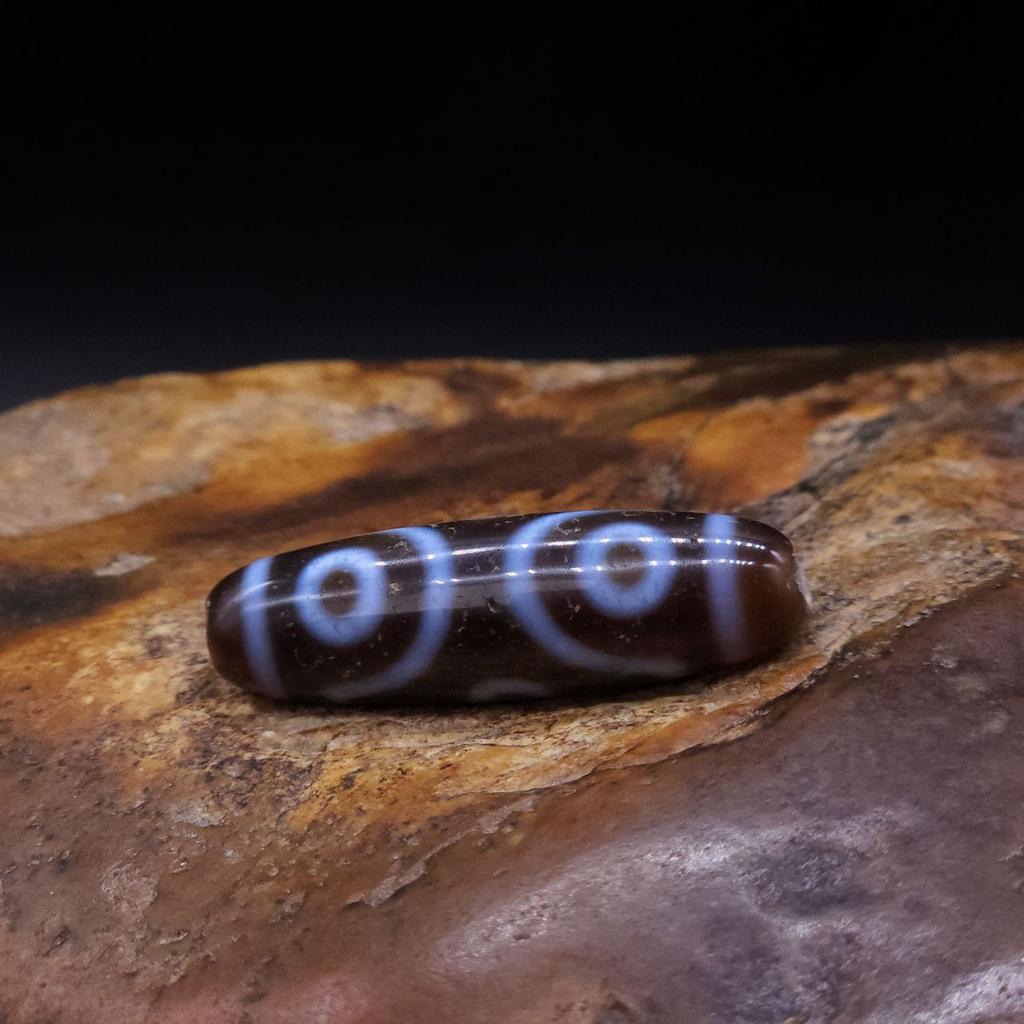 Бусина Дзи 6 глаз N°67