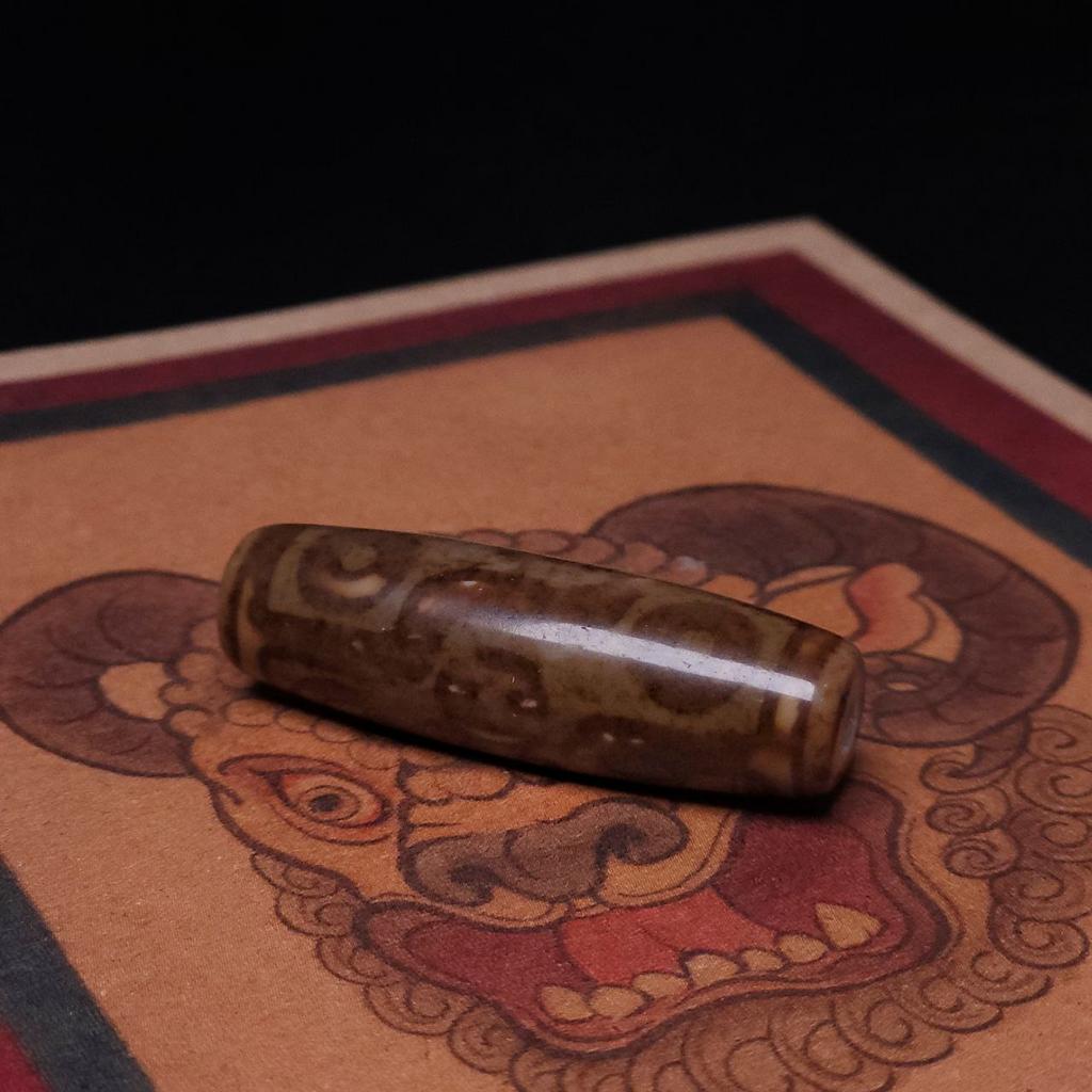 Бусина Дзи 9 глаз N°70