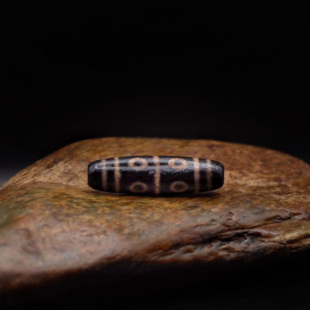 Бусина Дзи 8 глаз N°33