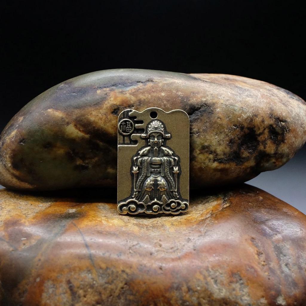 Подвеска с изображением ФуСина