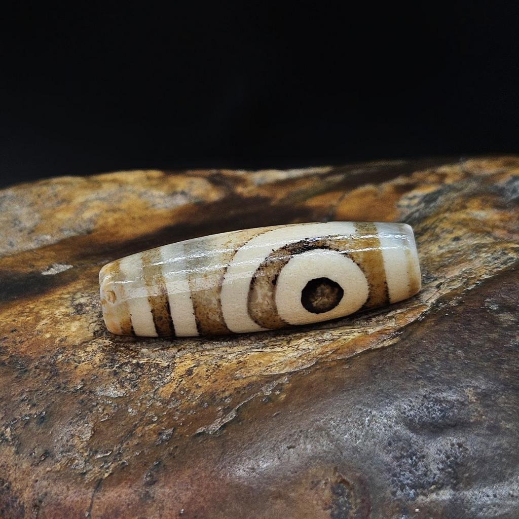 Бусина Дзи 2 глаза N°116