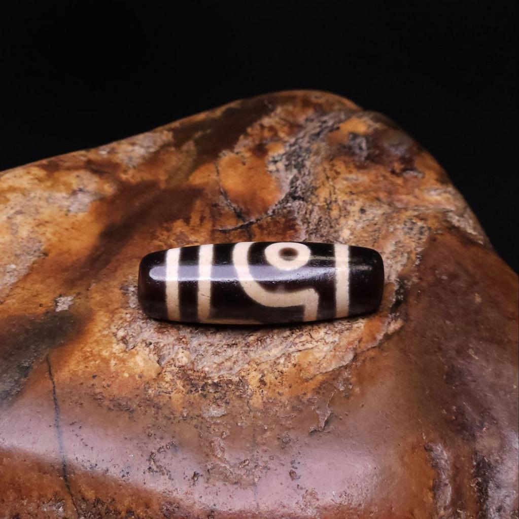 Бусина Дзи 2 глаза N°117