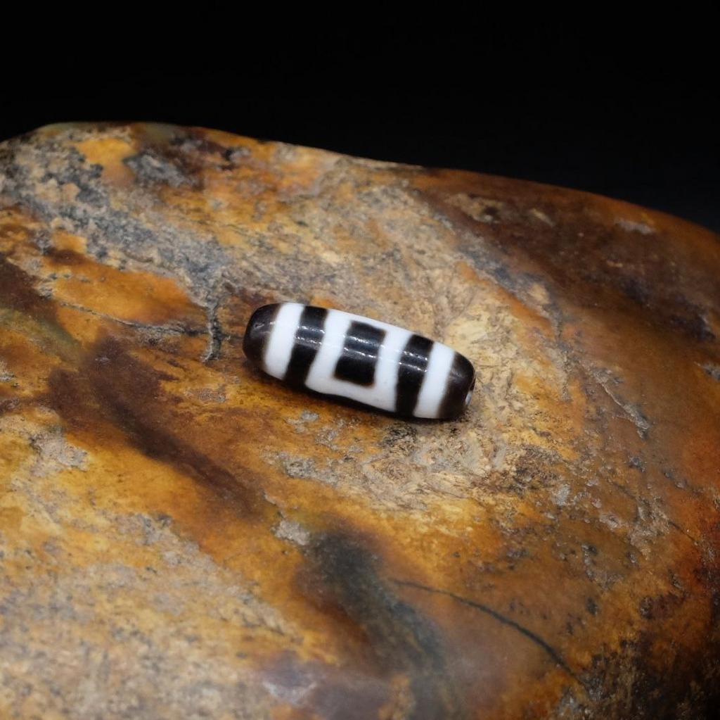 Бусина Дзи Земля Небо N°38