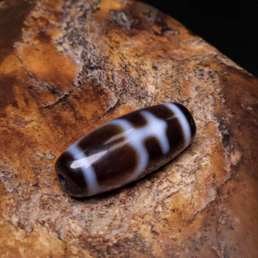 Бусина Дзи Сосуд Долголетия N°11