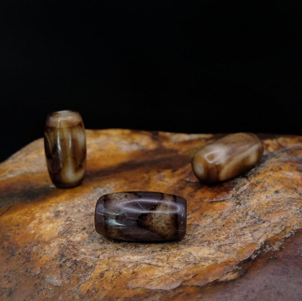 Бусина Дзи Зубы Тигра N°76