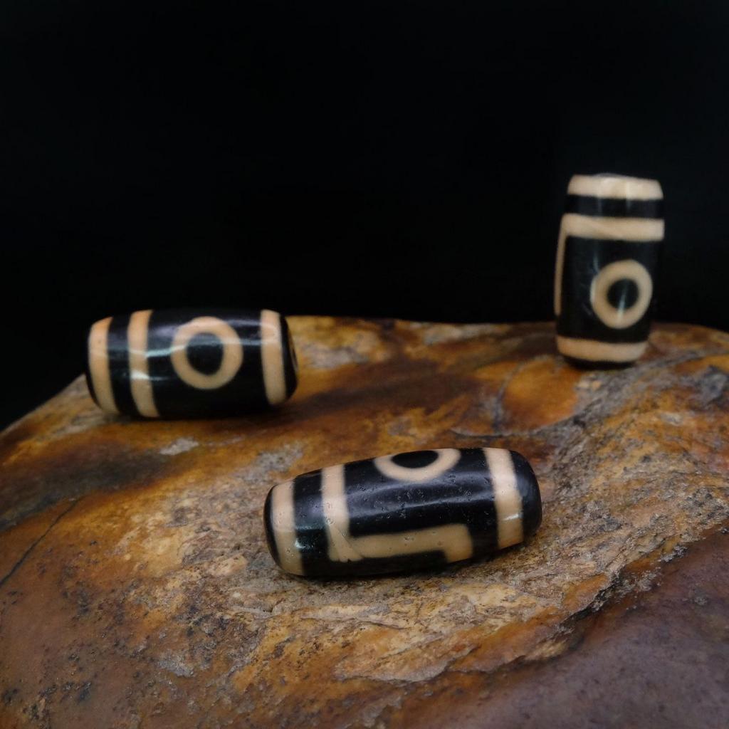 Бусина Дзи 2 глаза N°131