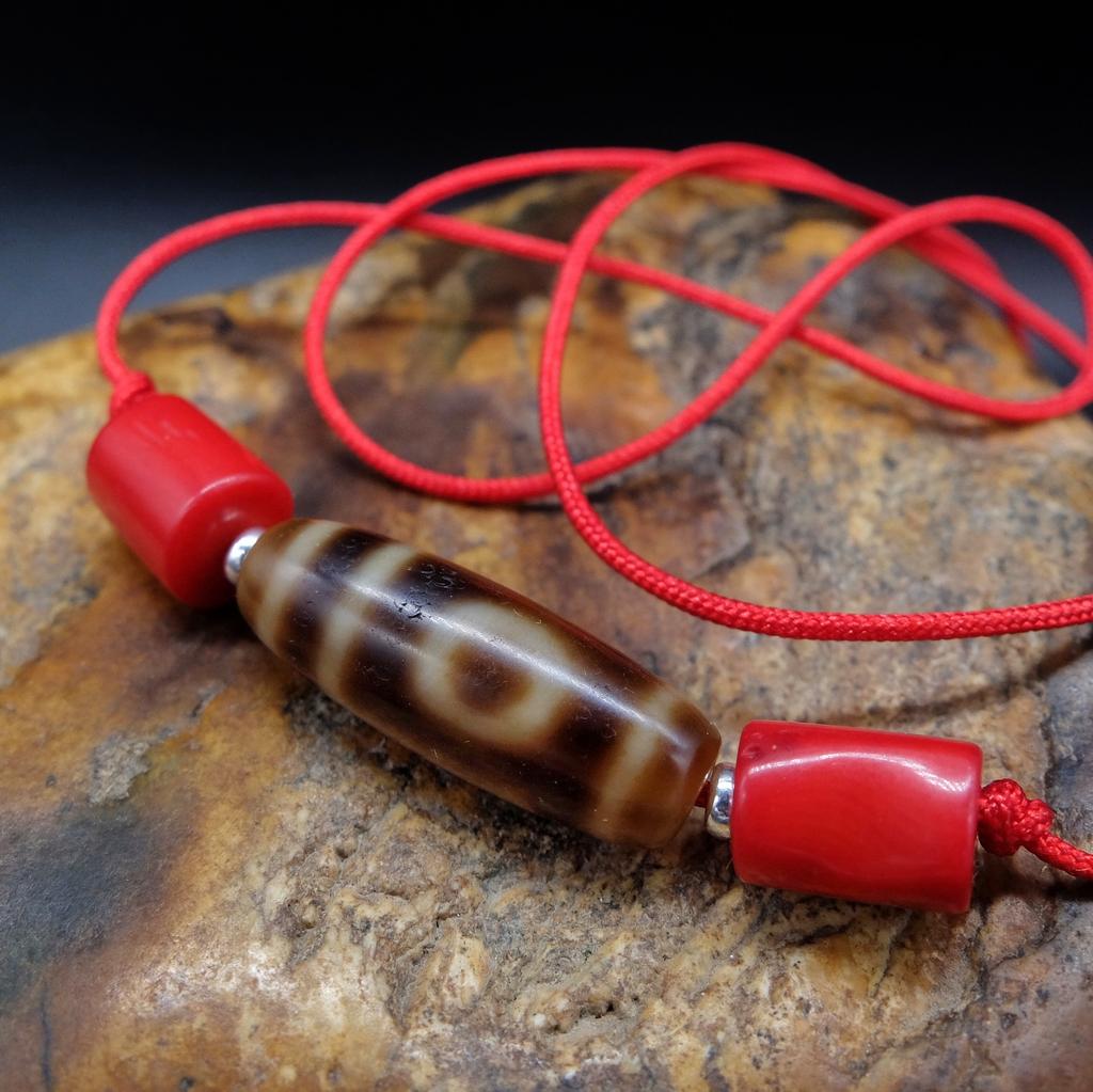 Дзи 2 глаза original в Тибетской подвеске