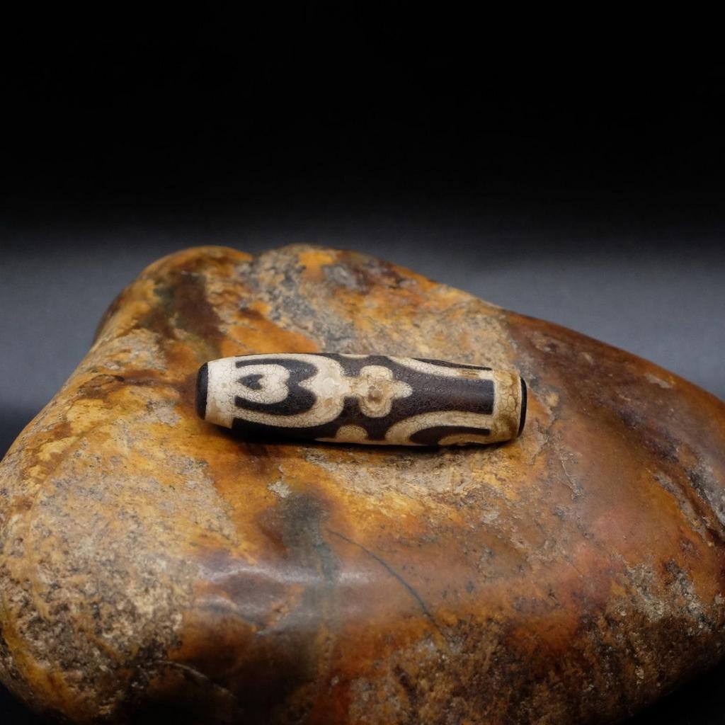 Бусина Дзи Сосуд Долголетия N°14