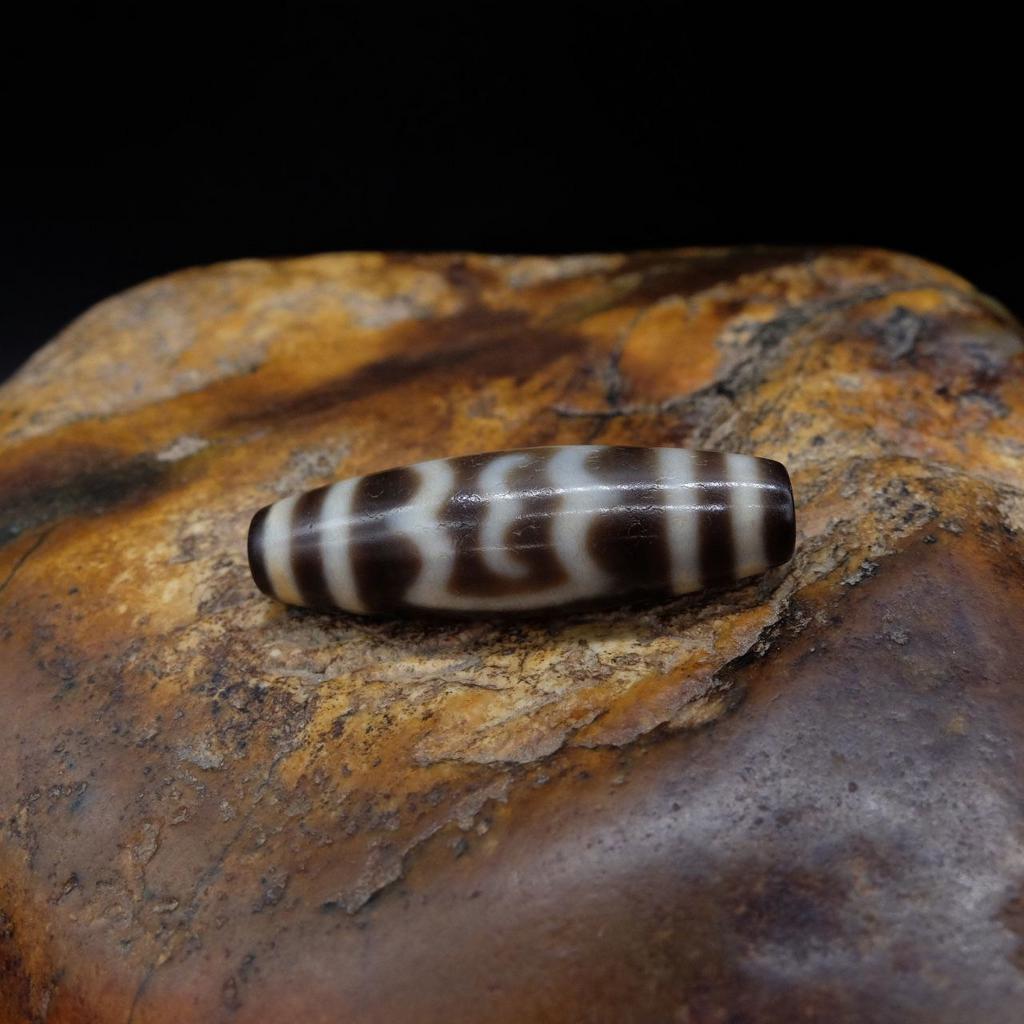 Бусина дзи Гаруда №51 original