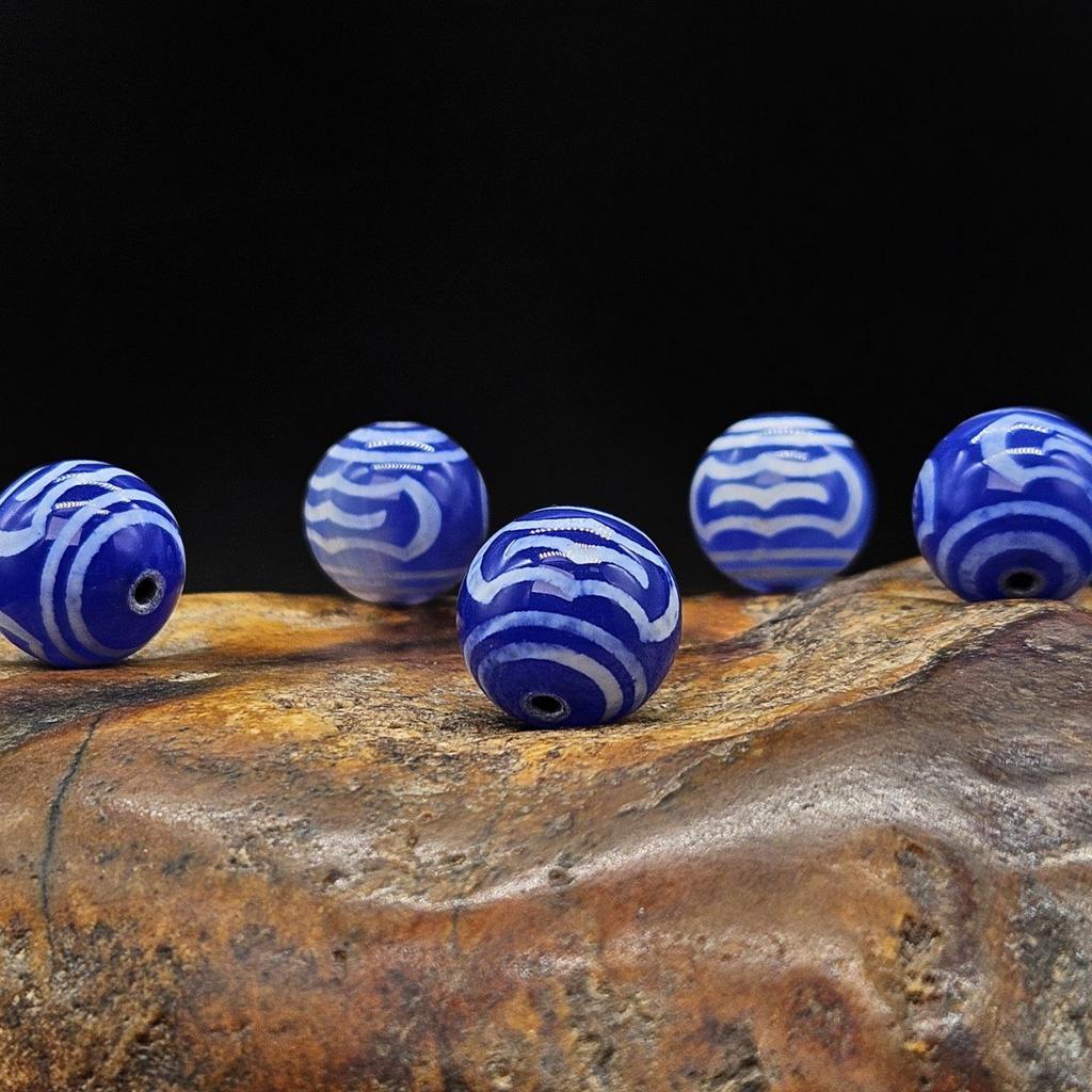 Бусина дзи Гаруда №53