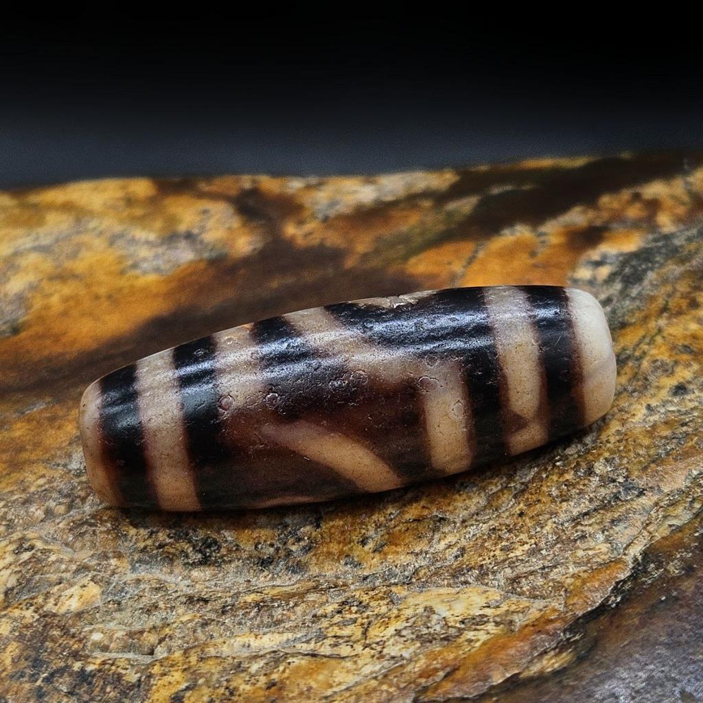 Бусина Дзи 2 глаза N°141