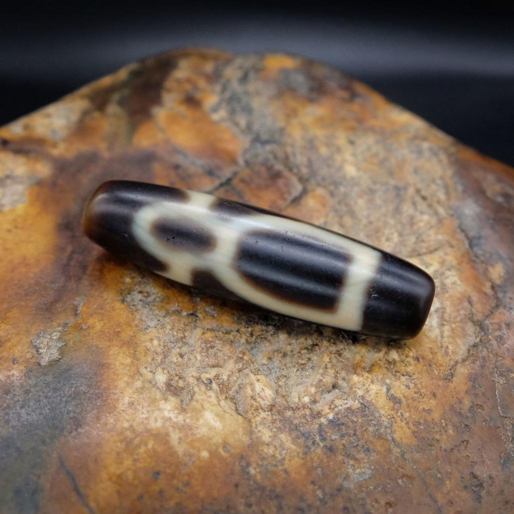 Бусина Дзи Кубера N°19 original