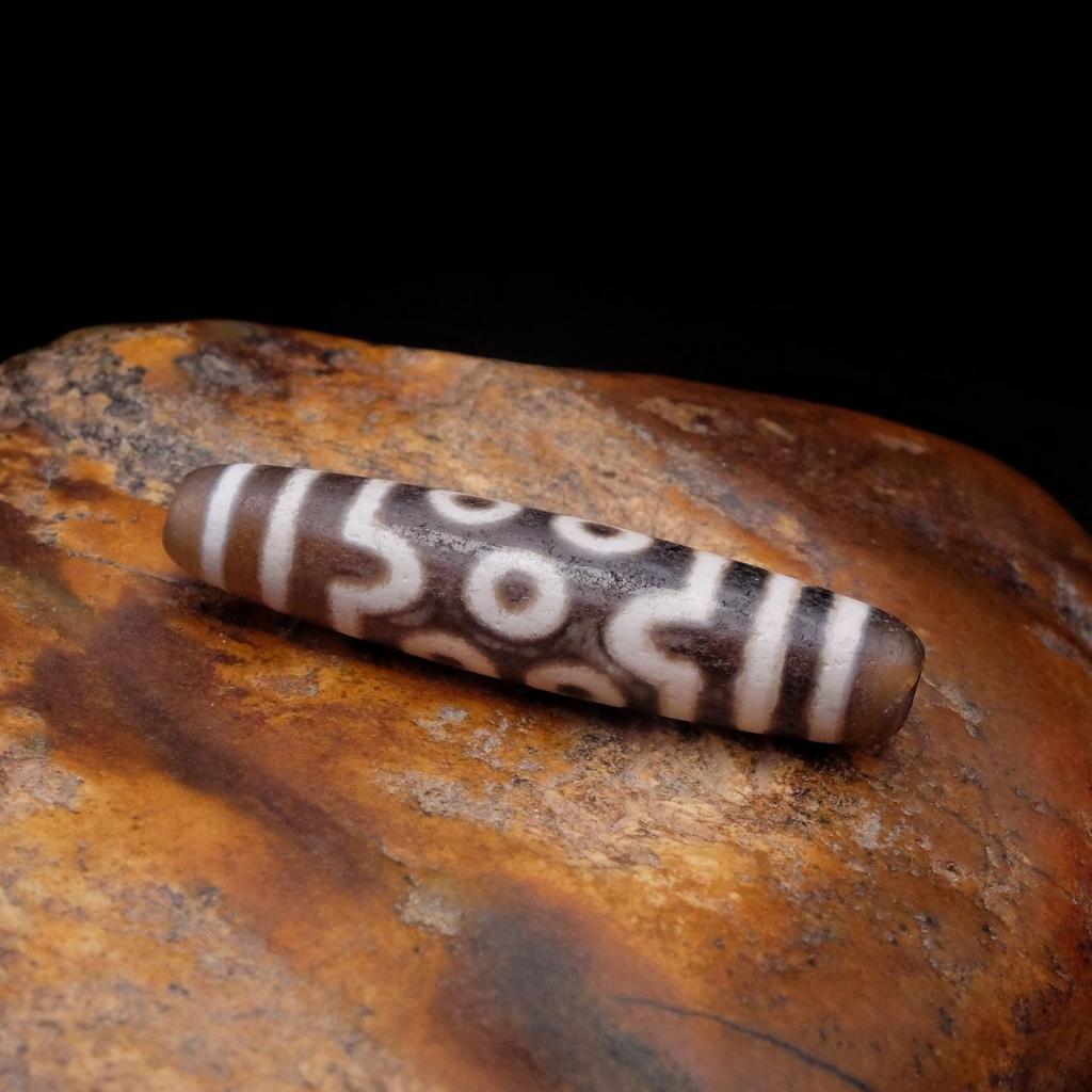 Бусина Дзи 7 глаз N°50