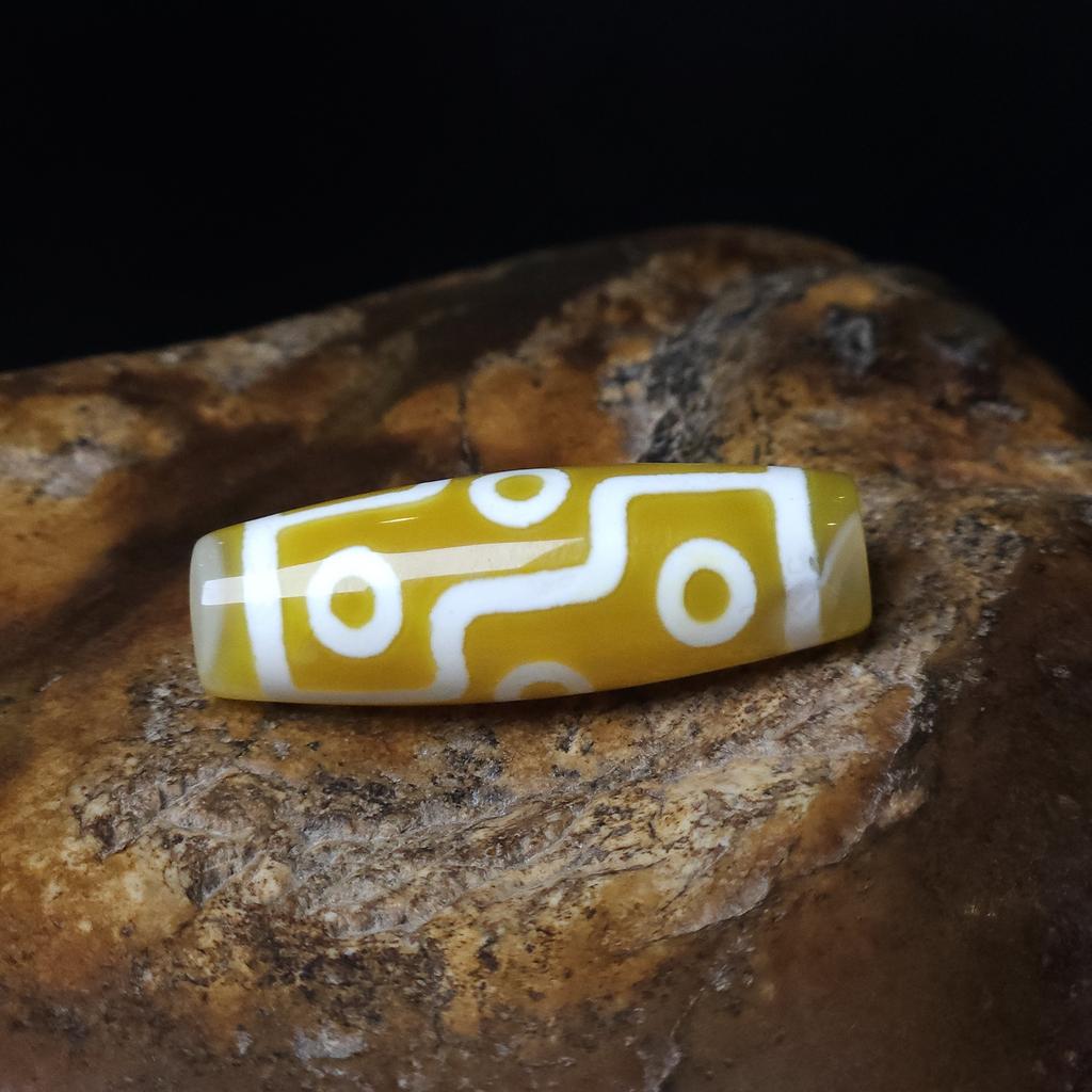 Бусина Дзи 9 глаз N°79