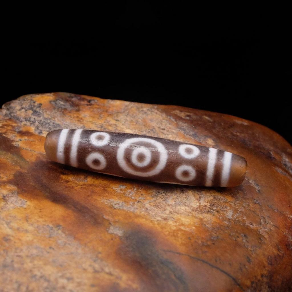 Бусина Дзи 11 глаз