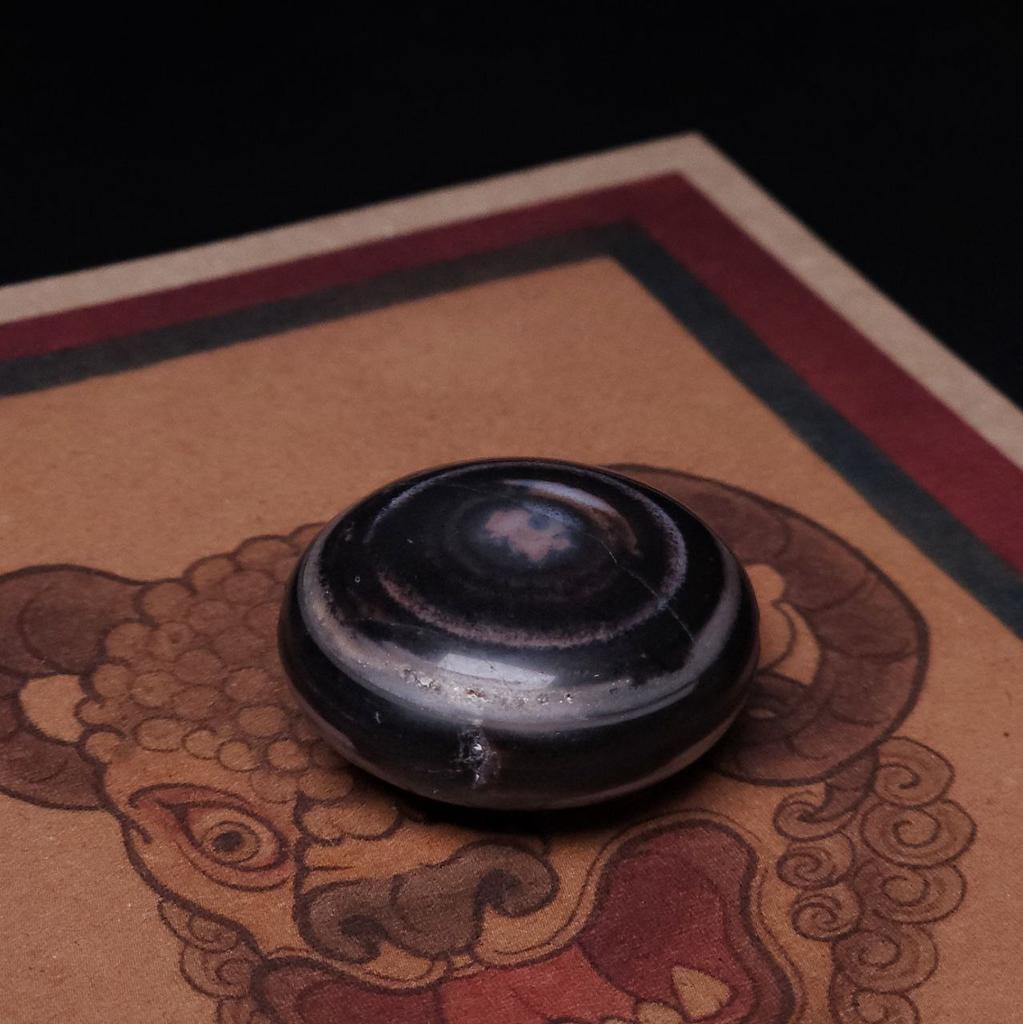 Натуральная Дзи 1 глаз N°3