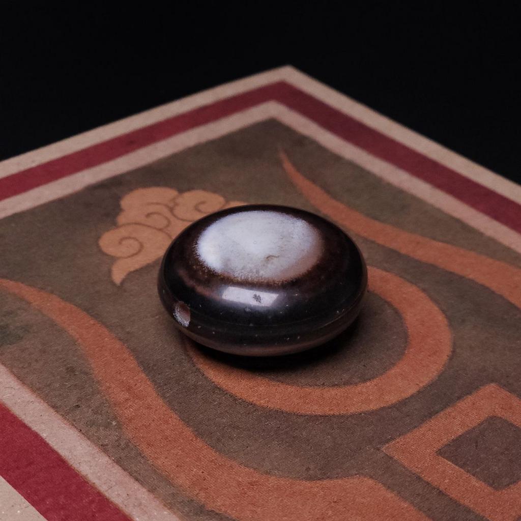 Натуральная Дзи 1 глаз N°4