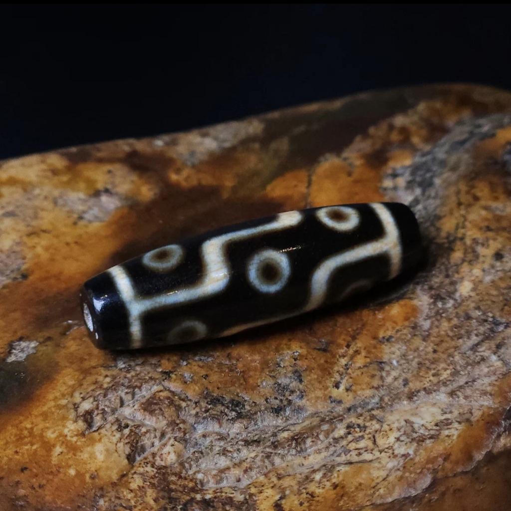 Бусина Дзи 9 глаз N°80