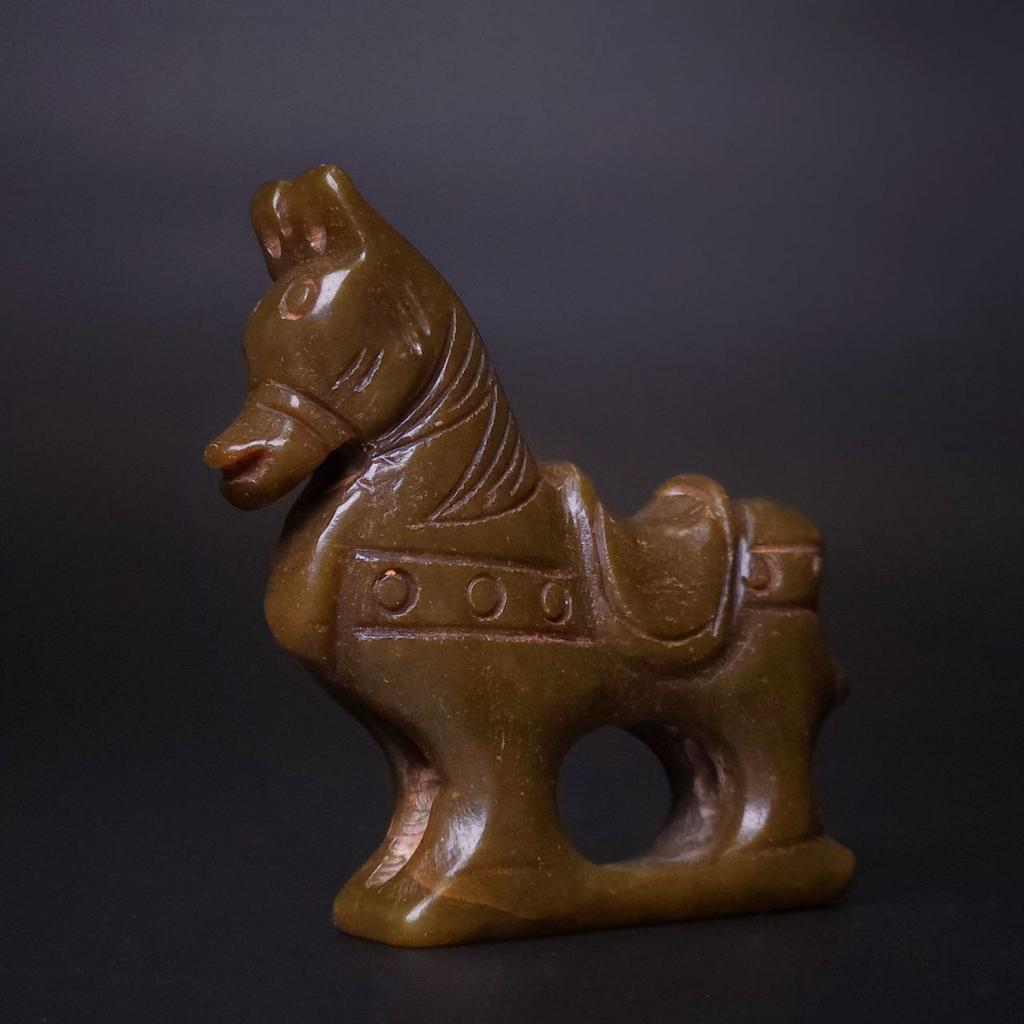 Фигурка конь благополучия