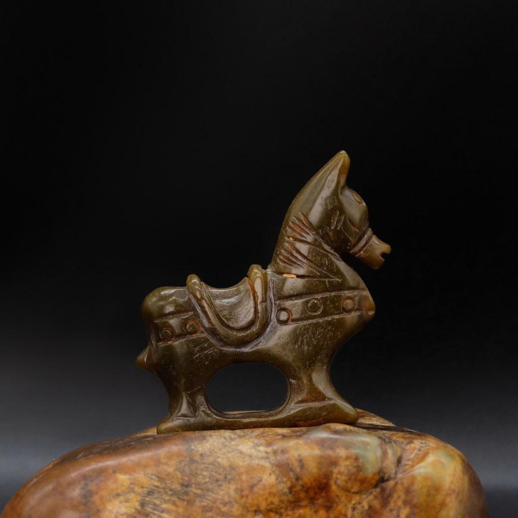 Фигурка конь благополучия