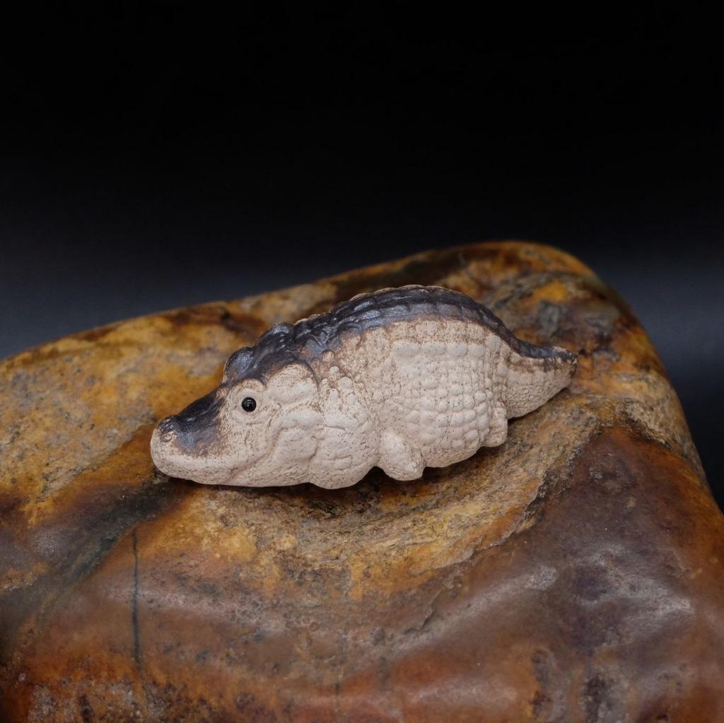 Чайная фигурка Крокодил