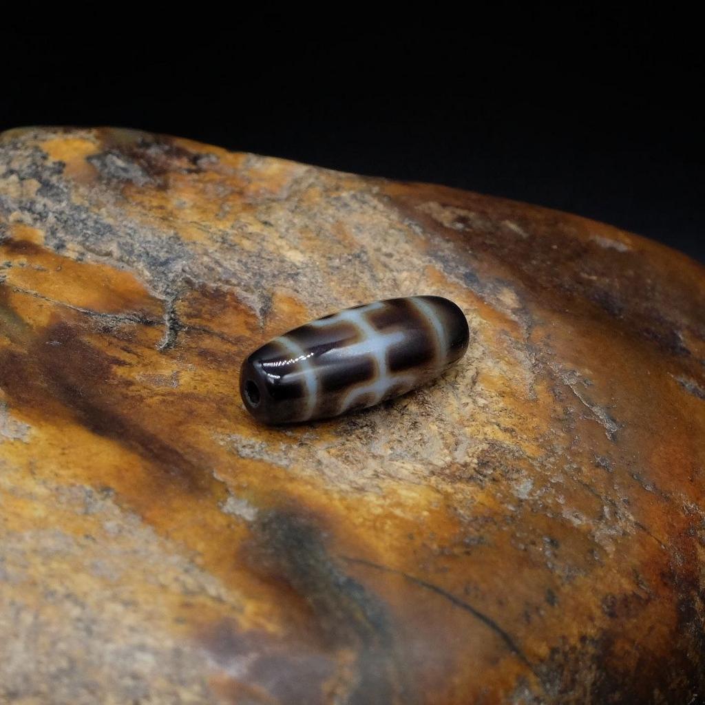 Бусина Дзи Большой Человек N°31