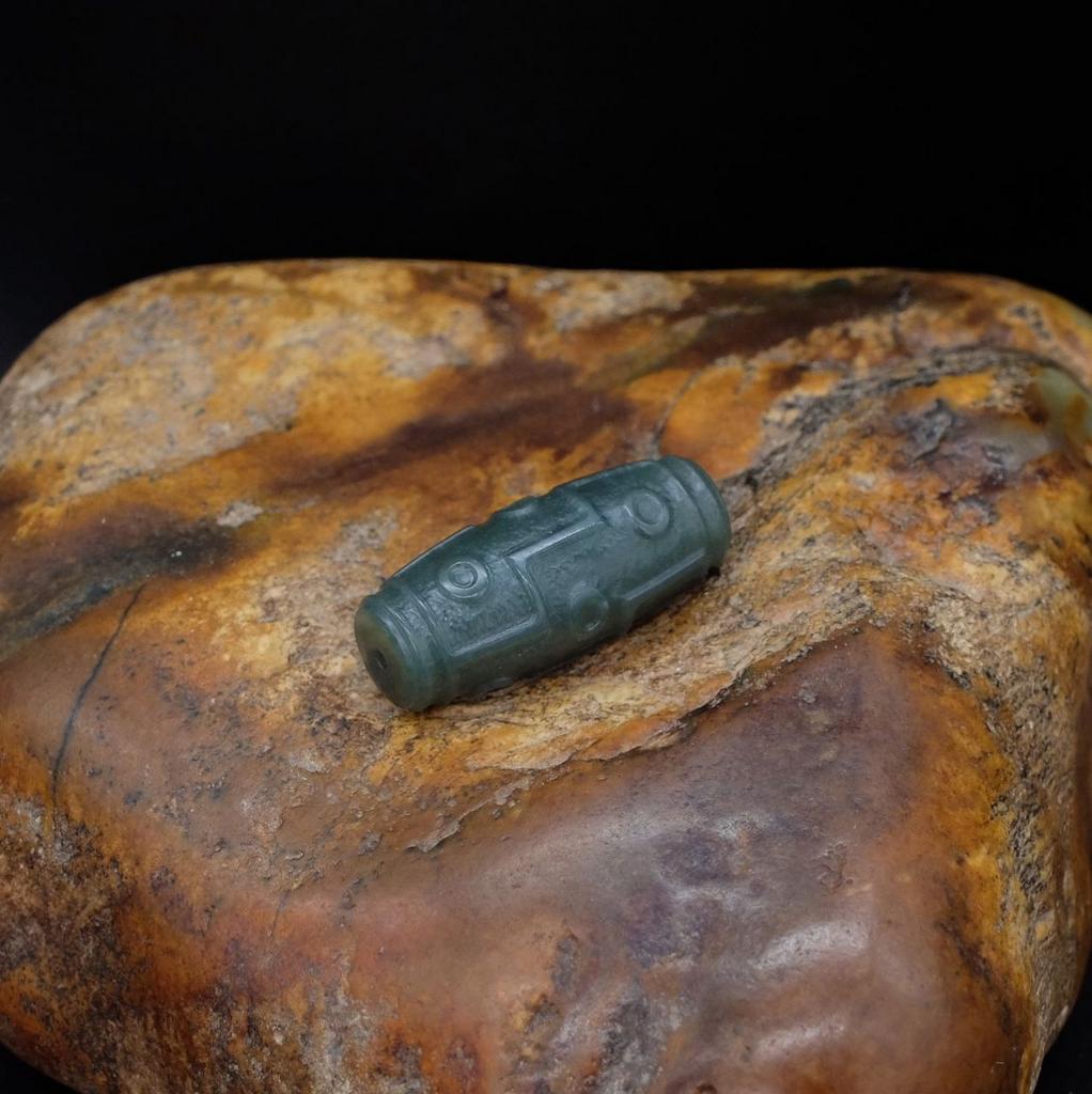 Бусина Дзи 9 глаз из нефрита N°4