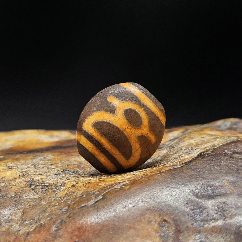 Бусина Дзи Кубера N°22