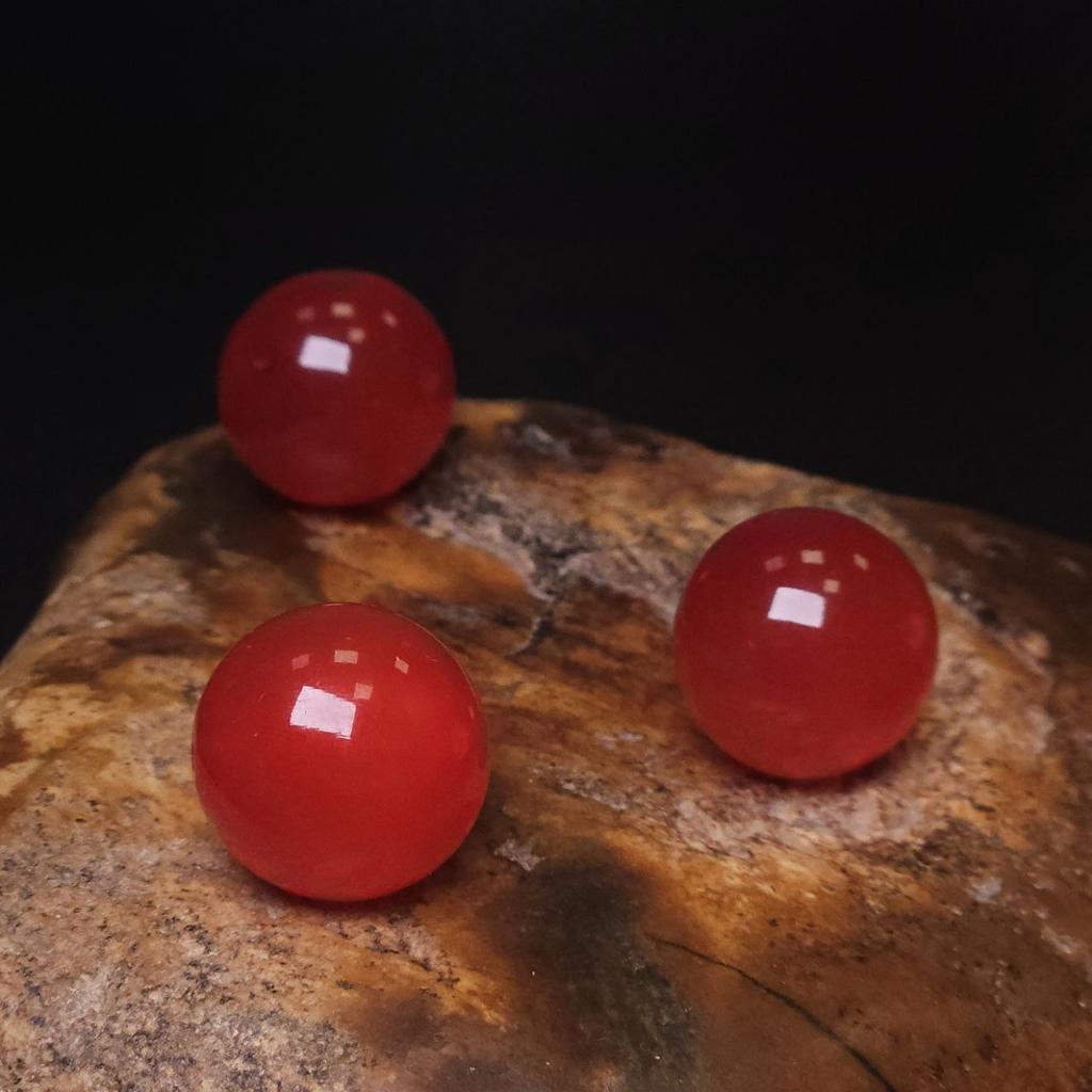 Бусина Рыбий Рубин или Икра Дракона 20 мм