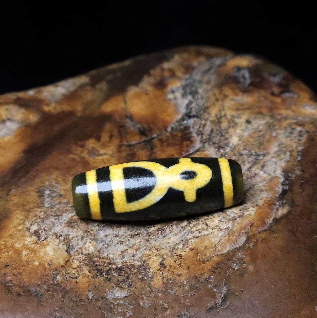 Бусина Дзи Кубера N°25