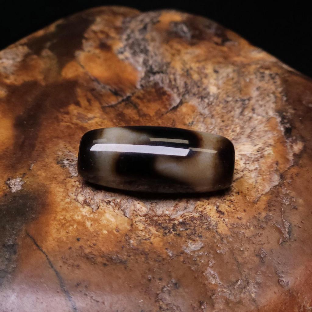 Бусина Дзи Зубы Тигра N°50