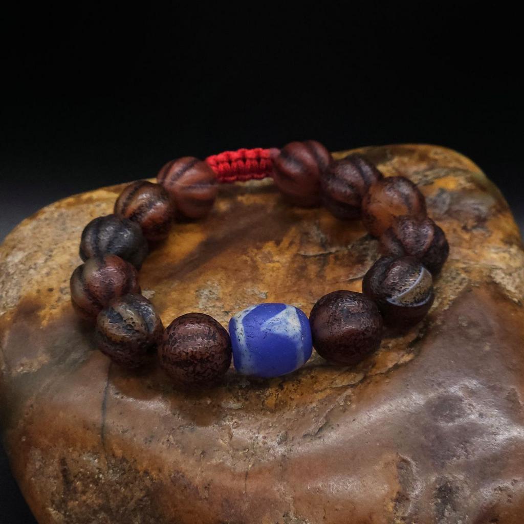 Браслет из старого агата Тыковки и Дзи Зуб Тигра N°4