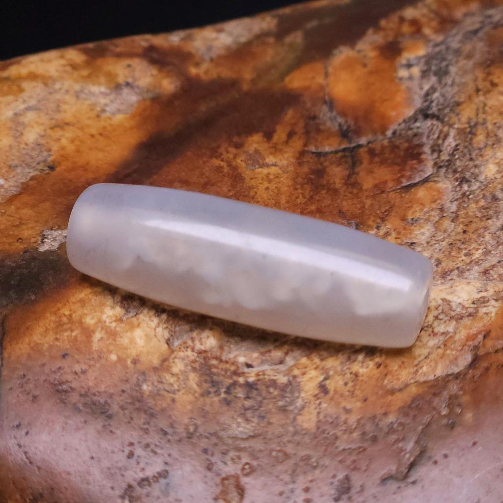 Уникальная непроявленная бусина Дзи