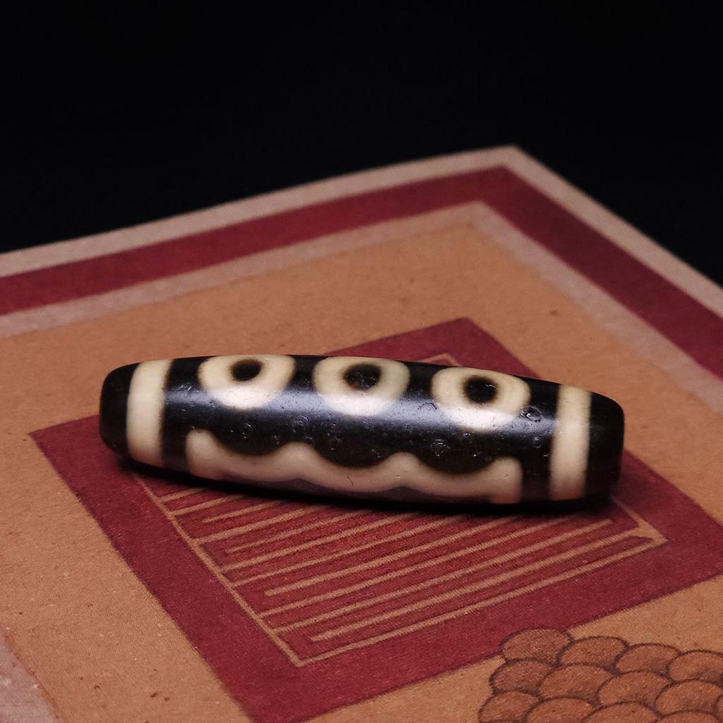 Бусина дзи 5 глаз №17