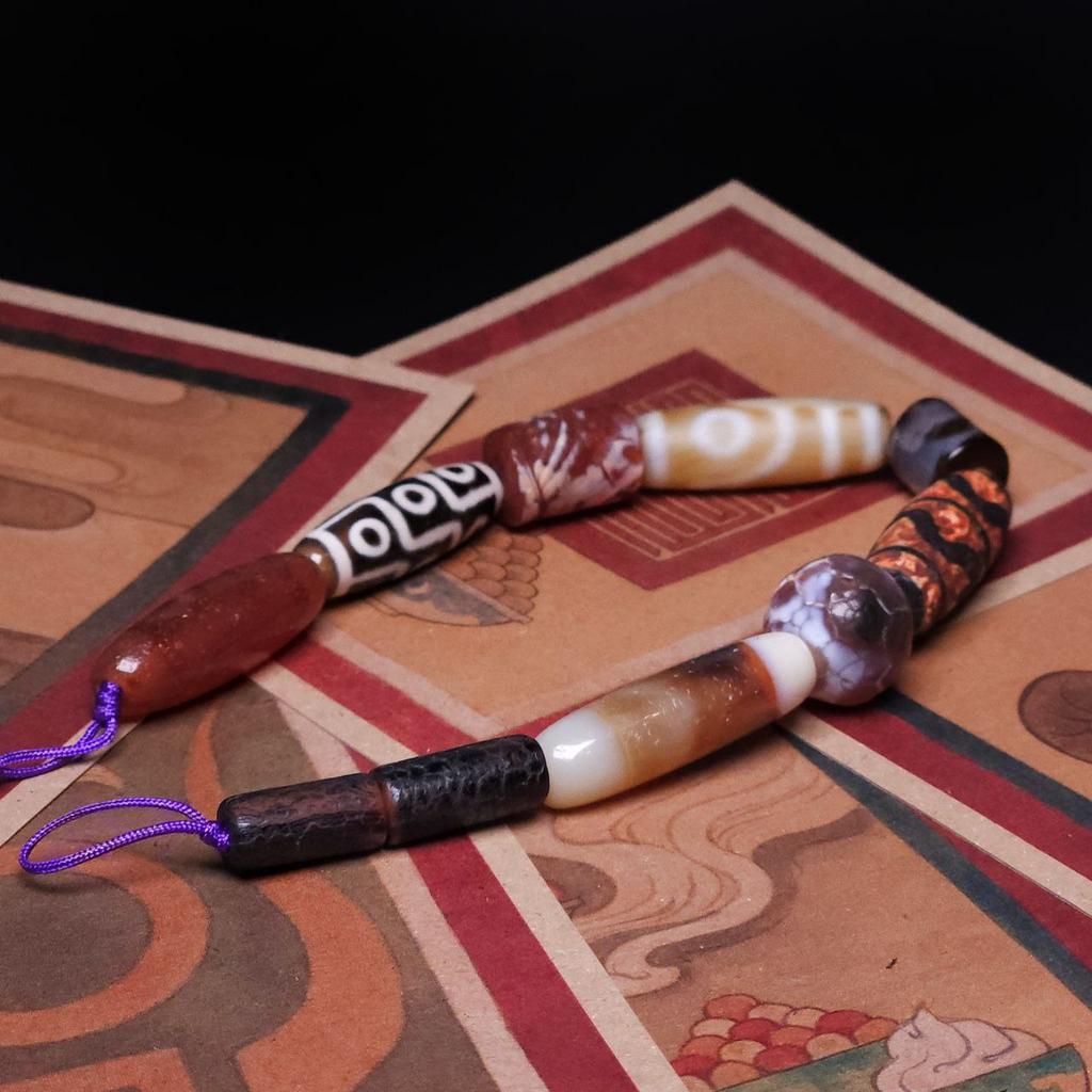 Набор бусин дзи (10 штук) N°2