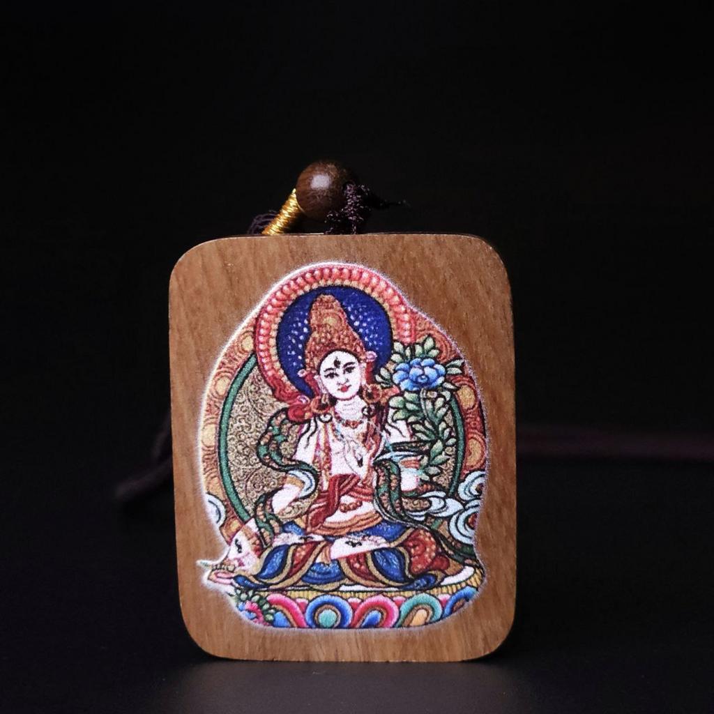 Подвеска Белая Тара на зелёном сандале