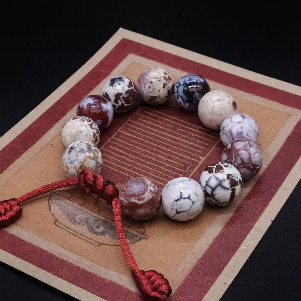 Браслет из красного старого агата с кракелюром